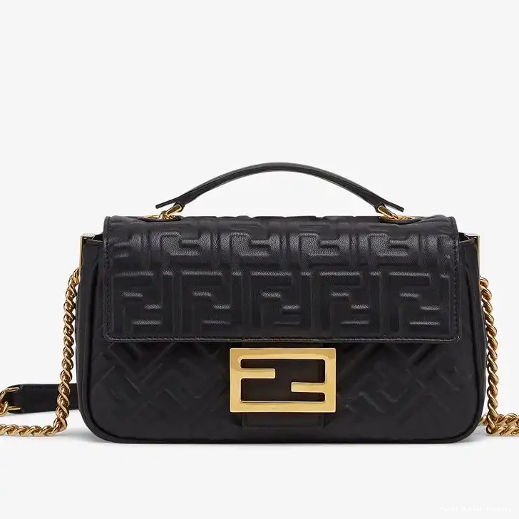 Affordable HOT Baguette Leather Nappa Chain Bag Black Motif Midi In Fendi FF 0408